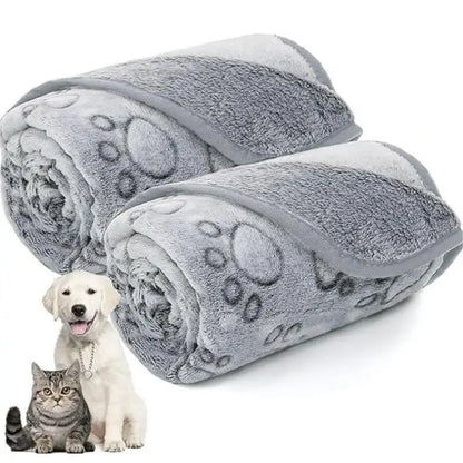 CuddlePaw™ – Soft Fluffy Pet Blanket