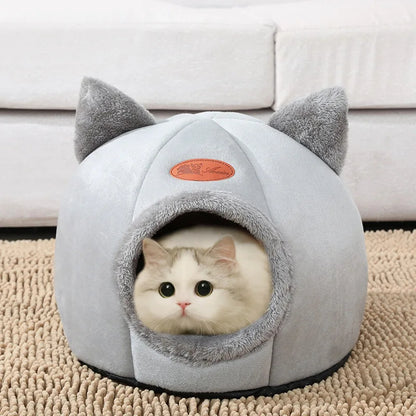 PurrCave™ – Cozy Winter Cat & Small Dog Bed
