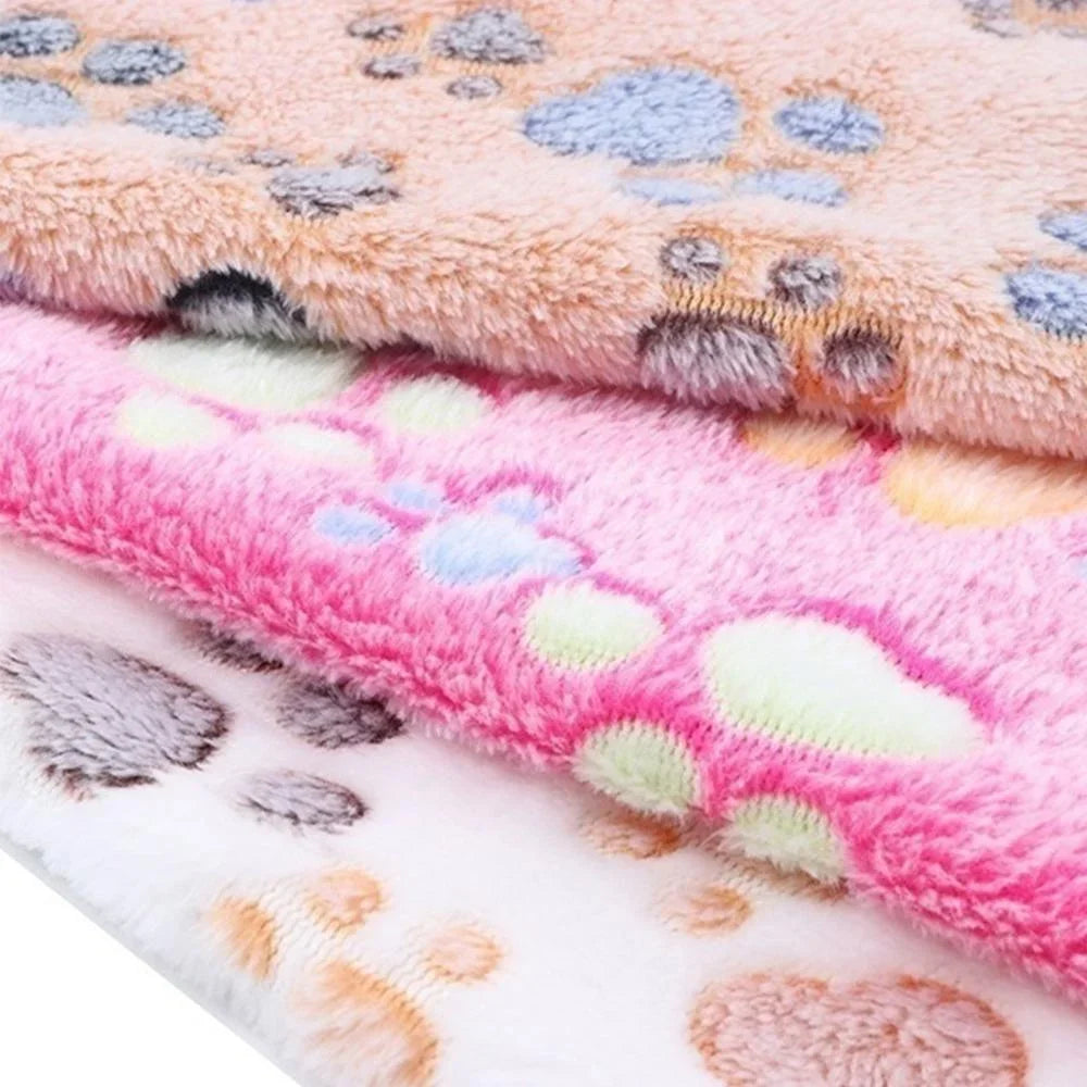 PawBlanky™ – Soft Fluffy Pet Blanket