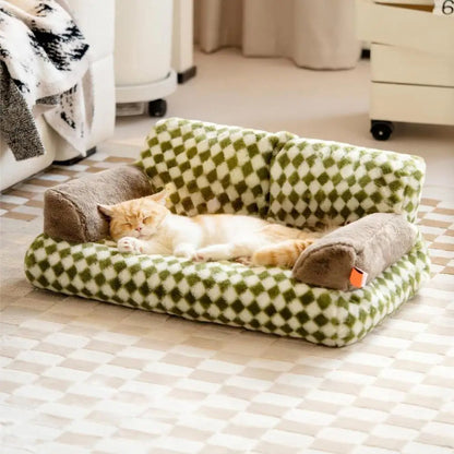 SnugglePaw™ – Plush Pet Sofa Bed