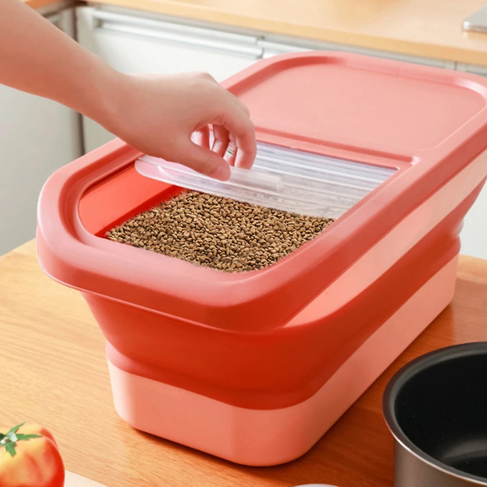 FreshLock™ 13/33LB Collapsible Airtight Pet Food Storage Container
