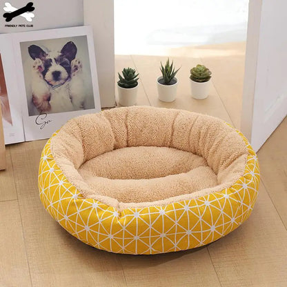 Soft Round Pet Bed – Washable Plush Cushion for Dogs & Cats