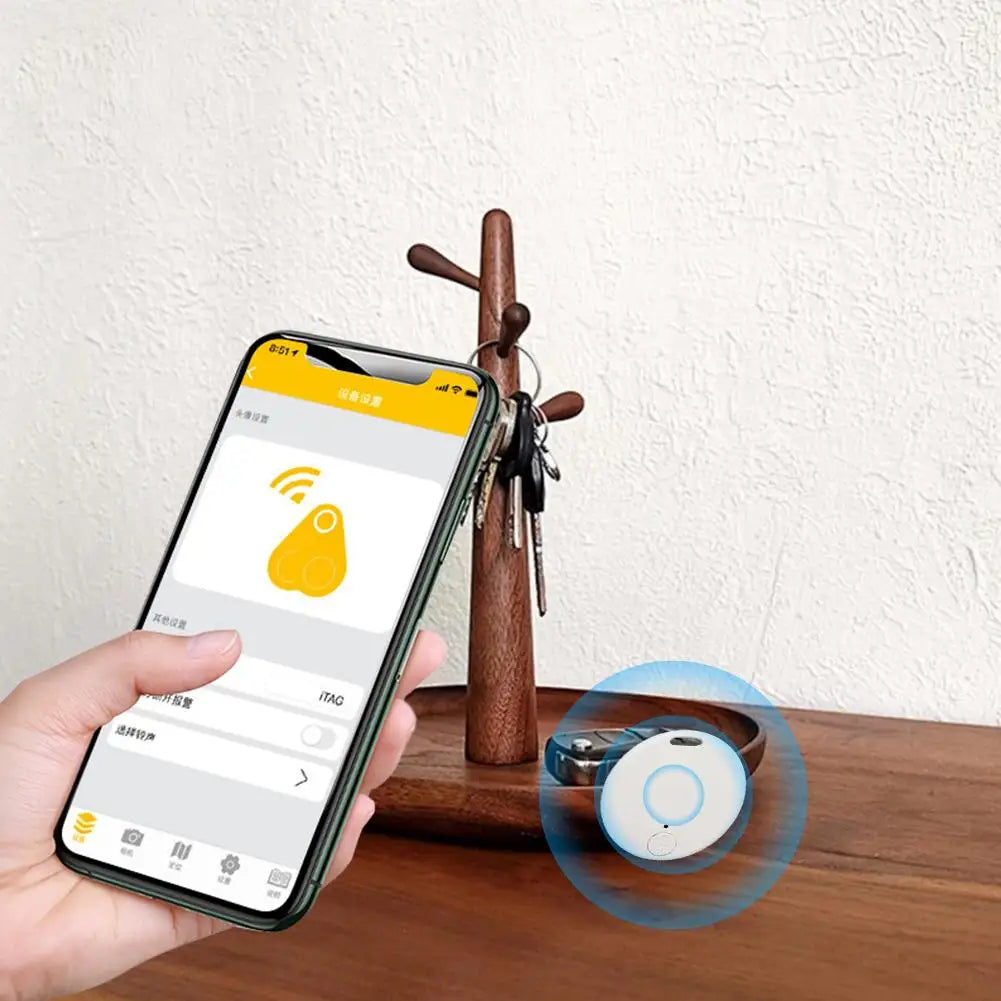 PawTrack™ – Smart GPS Bluetooth Pet Tracker