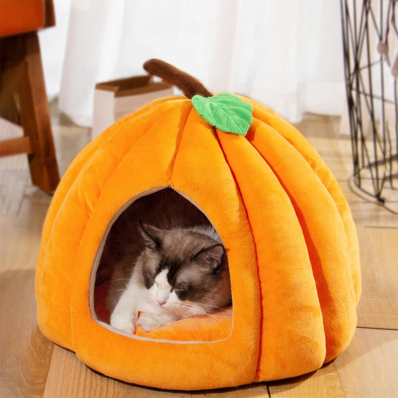 3D Pumpkin Pet House – Warm Semi-Enclosed Bed for Cats & Dogs