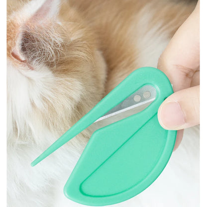 FurEase™ – Painless Grooming Comb